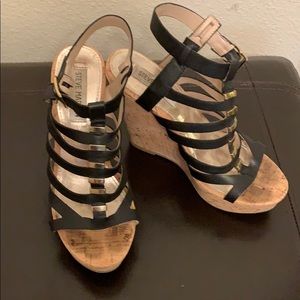 Wedge shoes